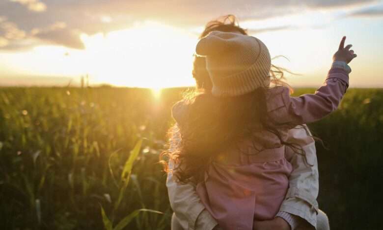 نقش هوش هیجانی و تابآوری هیجانی در زندگی فردی